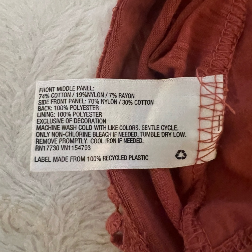 Knox Rose Rust Lace Tank Top - Picture 3 of 5